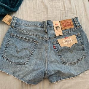 Levi’s shorts